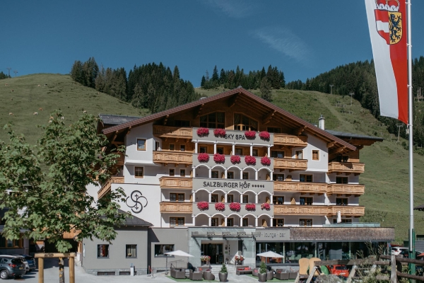 MAGIC MOUNTAINS Hotel Salzburger Hof incl. MAGIC CARD